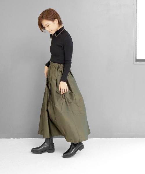 SOROTTO(ソロット)の「厚底ソールのストレッチアンクルブーツ(ブーツ・レディース・ブラック/アイボリー・LL/S/M/L)」の15枚目の写真