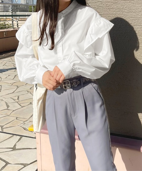 apres jour(アプレジュール)の「バンドカラーフリルシャツ【ZOZOTOWN限定アイテム】(シャツ/ブラウス・レディース・ブラック/カーキ/オフホワイト・X-LARGE/フリー)」の4枚目の写真