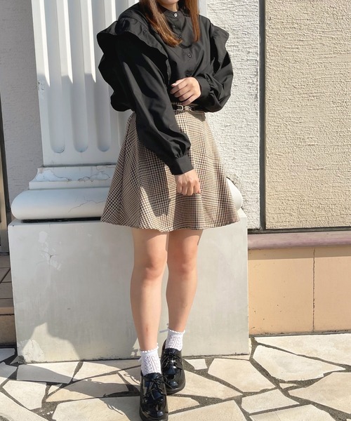 apres jour(アプレジュール)の「バンドカラーフリルシャツ【ZOZOTOWN限定アイテム】(シャツ/ブラウス・レディース・ブラック/カーキ/オフホワイト・X-LARGE/フリー)」の16枚目の写真