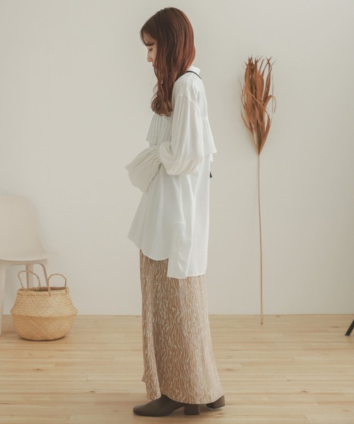 SENSE OF PLACE by URBAN RESEARCH（センスオブプレイスバイアーバンリサーチ）の「プリーツディテールブラウス（シャツ/ブラウス・レディース・ライトブルー/オフホワイト・ONE）」の9枚目の写真