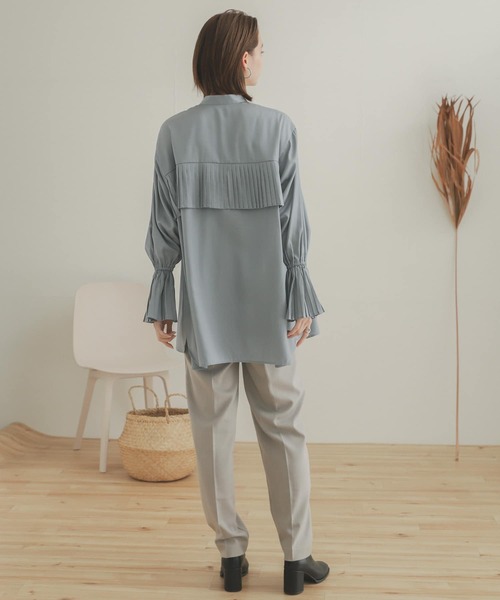 SENSE OF PLACE by URBAN RESEARCH（センスオブプレイスバイアーバンリサーチ）の「プリーツディテールブラウス（シャツ/ブラウス・レディース・ライトブルー/オフホワイト・ONE）」の20枚目の写真