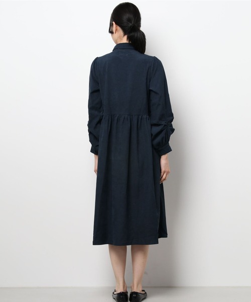 Diosfront（ディオスフロント）の「コーデュロイパフスリーブシャツワンピース（ワンピース・レディース・グリーン/ネイビー/キャメル/オレンジ/ブラック/ベージュ/ブルー・S/M/L）」の8枚目の写真