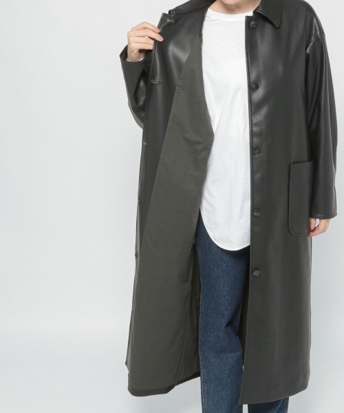 yuw（ユウ）の「ECO LEATHER COAT　229598（ピーコート・レディース・ブラック/ベージュ・FREE）」の22枚目の写真