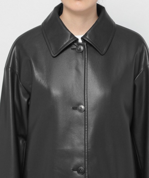 yuw（ユウ）の「ECO LEATHER COAT　229598（ピーコート・レディース・ブラック/ベージュ・FREE）」の7枚目の写真