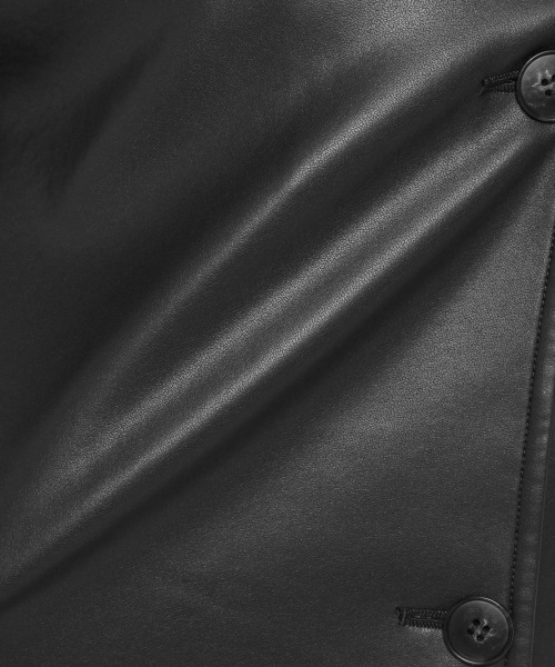 yuw（ユウ）の「ECO LEATHER COAT　229598（ピーコート・レディース・ブラック/ベージュ・FREE）」の15枚目の写真