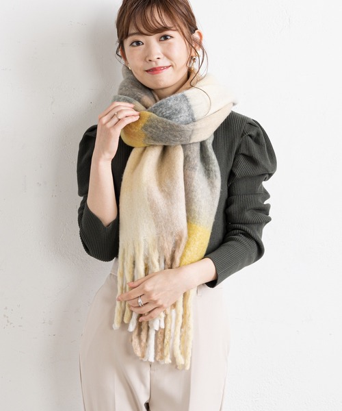 prose verse（プロズヴェール）の「チェック柄フリンジマフラー（マフラー・レディース・グリーン/イエロー/パープル・ﾌﾘ-）」の6枚目の写真