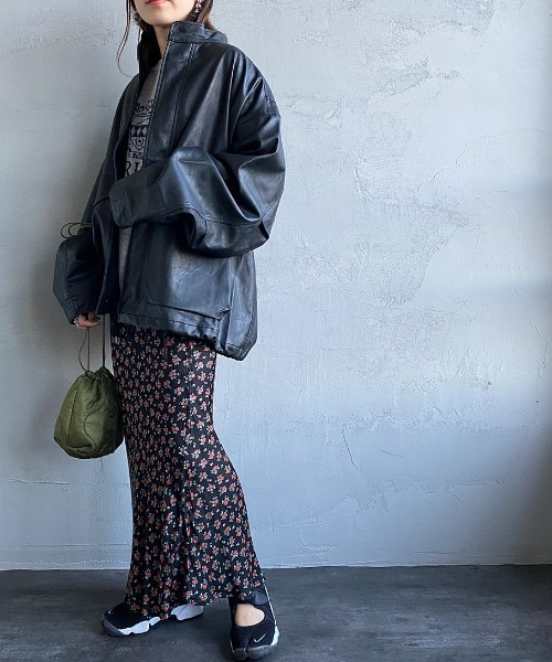 JEANS FACTORY Clothes（ジーンズファクトリークローズ）の「[Jeans Factory Clothes/ジーンズファクトリークローズ] M-65 レザーショートミリタリージャケット（ミリタリージャケット・レディース・ブラック・M/L）」の8枚目の写真