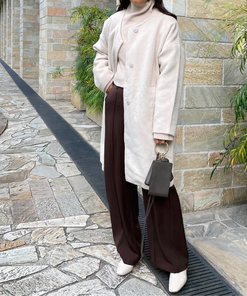 Meli rich(メリーリッチ)の「シャギーノーカラーコート(ノーカラーコート・レディース・アイボリー/ベビーピンク・MEDIUM)」の3枚目の写真