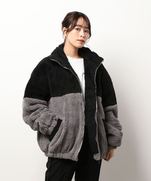 THISIS（ディスイズ）の「ビッグシルエット ボア スタンドブルゾン レディース（ブルゾン・レディース・ホワイト/ブラック/チャコール/ベージュ・X-LARGE/MEDIUM/LARGE）」の10枚目の写真