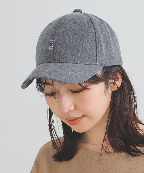 BEAMS HEART(ビームスハート)の「【4色展開】ハンドサイン ロゴ キャップ(キャップ・レディース・サックスブルー/ベージュ/ホワイト系その他5/チャコールグレー/ピンク/オフホワイト/オレンジ/ホワイト・FREE)」の10枚目の写真