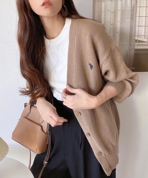 U.S. POLO ASSN.(ユーエスポロアッスン)の「∴WEGO/U.S.POLO ASSN.別注カラーワンポイントカーディガン(カーディガン/ボレロ・レディース・グリーン/ピンク/オフホワイト/ブラック/ロイヤルブルー/杢グレー/ベージュ/オレンジ・FREE)」の5枚目の写真