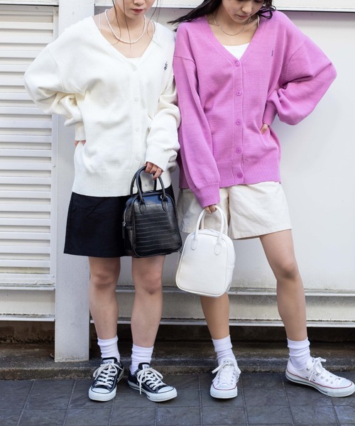 U.S. POLO ASSN.(ユーエスポロアッスン)の「∴WEGO/U.S.POLO ASSN.別注カラーワンポイントカーディガン(カーディガン/ボレロ・レディース・グリーン/ピンク/オフホワイト/ブラック/ロイヤルブルー/杢グレー/ベージュ/オレンジ・FREE)」の21枚目の写真