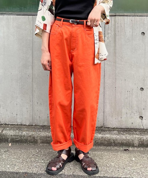 AS KNOW AS plus（アズノゥアズプラス）の「●ベルト付ゆるりカーブパンツ（その他パンツ・レディース・ピンク/インディゴブルー/グリーン/アイボリー/ライトカーキ/チェック/グレイッシュブルー/ブラック系/ブラック/オフホワイト/サックスブルー/グリーン系/ピンク系/ケミカルウォッシュ/ナチュラル/ピーコックグリーン系/ブラック系1/オレンジ/ライトイエロー・FREE）」の18枚目の写真