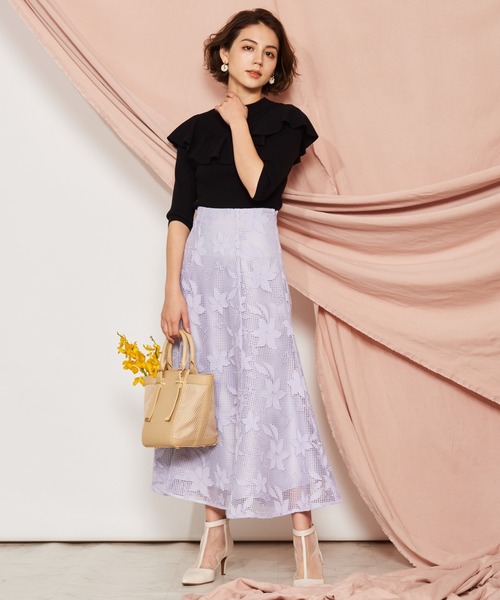 新品タグ付きノエラレースマーメイドスカート ノエラ NOELA モールレースマーメイドスカート （ラベンダー