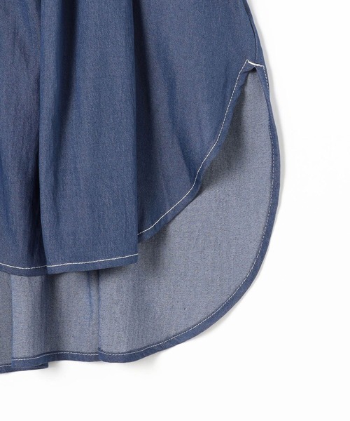 NICOLE white（ニコルホワイト）の「ボリューム袖デニムブラウス（シャツ/ブラウス・レディース・ブラック/ブルー系/オフホワイト・FREE）」の12枚目の写真