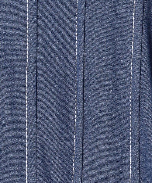 NICOLE white（ニコルホワイト）の「ボリューム袖デニムブラウス（シャツ/ブラウス・レディース・ブラック/ブルー系/オフホワイト・FREE）」の13枚目の写真