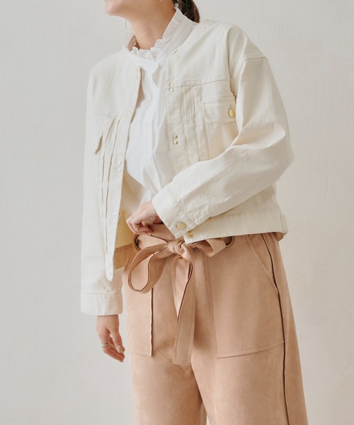 Chez toi(シェトワ)の「フロントデザインゴールドフックノーカラーGジャン(デニムジャケット・レディース・インディゴブルー/ブルー/アイボリー・FREE)」の6枚目の写真