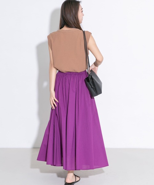 URBAN RESEARCH ROSSO WOMEN（アーバンリサーチ　ロッソ）の「ウエストギャザーロングスカート（スカート・レディース・グリーン/ピンク系その他/ブルー/ブラウン・FREE）」の15枚目の写真