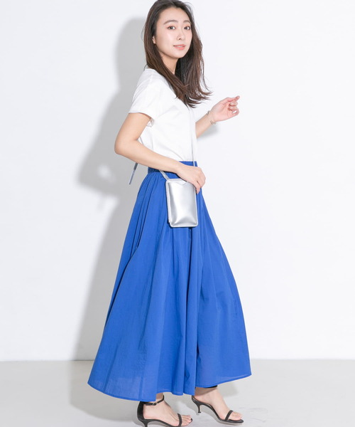 URBAN RESEARCH ROSSO WOMEN（アーバンリサーチ　ロッソ）の「ウエストギャザーロングスカート（スカート・レディース・グリーン/ピンク系その他/ブルー/ブラウン・FREE）」の21枚目の写真