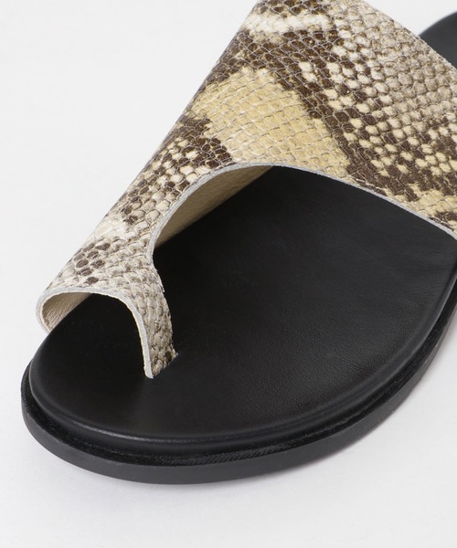 URBAN RESEARCH（アーバンリサーチ）の「レザーカバーサンダル（サンダル・レディース・ブラック/キャメル/ピンク系その他/アニマル・38/37/36）」の19枚目の写真
