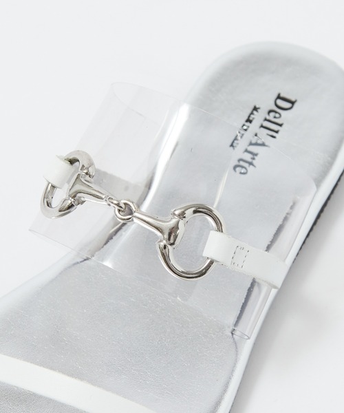 PICHE ABAHOUSE（ピシェ アバハウス）の「●Dellarte/W1959 ビットクリアサンダル（サンダル・レディース・ブラック/ホワイト・36/38/37/39/35）」の5枚目の写真