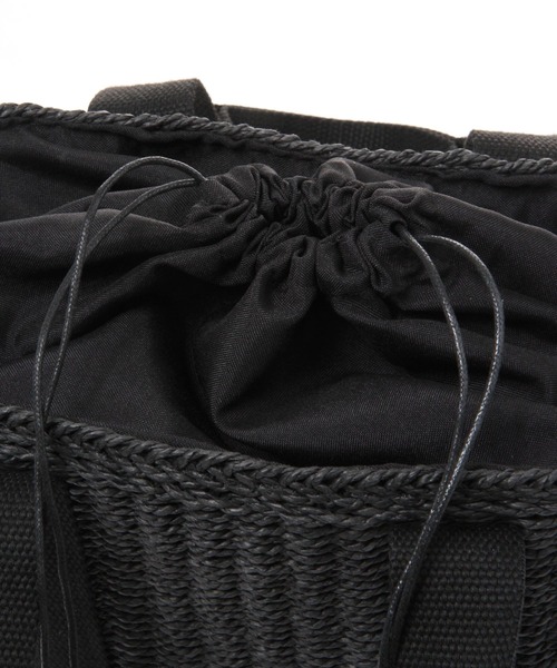 LEPSIM（レプシィム）の「【WEB限定】ペーパーミニTOTE　263007（かごバッグ・レディース・ブラック/ベージュ/グレイッシュベージュ・ONE SIZE）」の7枚目の写真