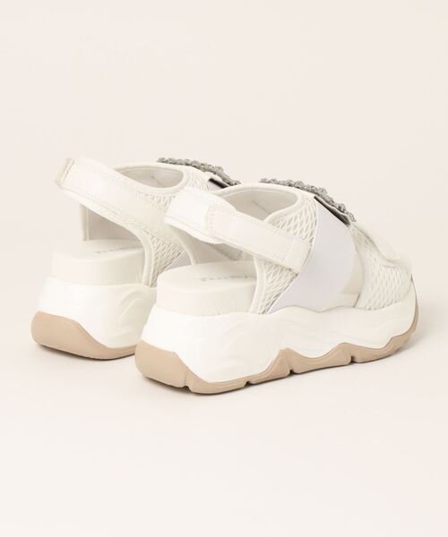 KOBE LETTUCE（コウベレタス）の「ビジューベルクロサンダル（サンダル・レディース・ホワイト/ブラック・L/LL/M/S）」の4枚目の写真