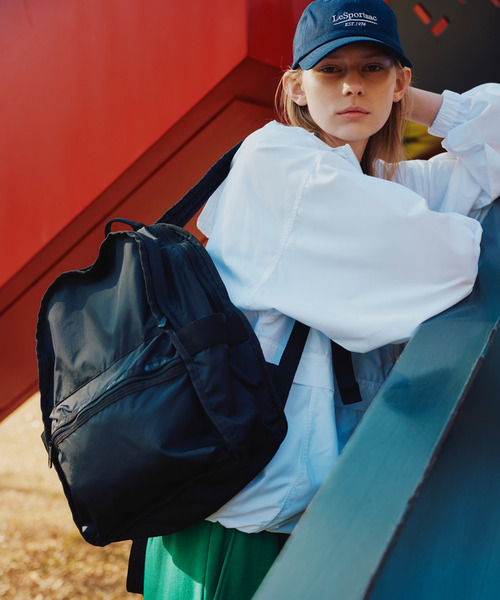 LeSportsac（レスポートサック）の「ROUTE BACKPACK 【日本限定】リサイクルドブラックJP（バックパック/リュック・レディース・ブラック・FREE）」の5枚目の写真