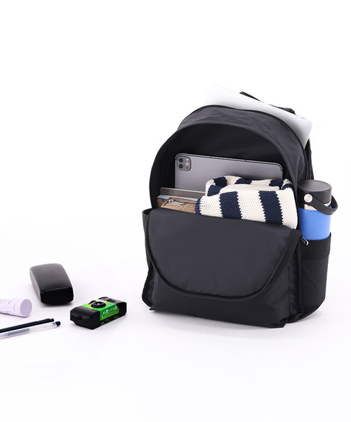 LeSportsac（レスポートサック）の「ROUTE BACKPACK 【日本限定】リサイクルドブラックJP（バックパック/リュック・レディース・ブラック・FREE）」の11枚目の写真