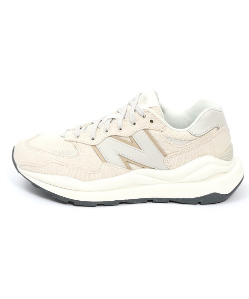 NEW BALANCE（ニューバランス）の「【New Balance】W5740（スニーカー・レディース・ベージュ・22.5cm/23cm/23.5cm/24cm/24.5cm/25cm）」の4枚目の写真