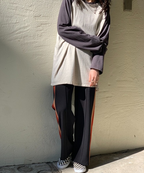 mi via loca(ミヴィアロカ)の「サイドラインセンターシームパンツ(その他パンツ・レディース・ブラック/グリーン/ワインレッド/チャコールグレー/ブラウン・FREE)」の9枚目の写真