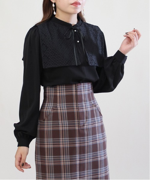 ASTORIA ODIER(アストリアオディール)の「2WAYリバーシブルセーラーカラーブラウス(シャツ/ブラウス・レディース・ブラック/ホワイト・MEDIUM)」の2枚目の写真