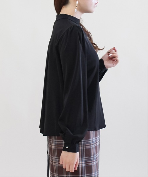 ASTORIA ODIER(アストリアオディール)の「2WAYリバーシブルセーラーカラーブラウス(シャツ/ブラウス・レディース・ブラック/ホワイト・MEDIUM)」の10枚目の写真
