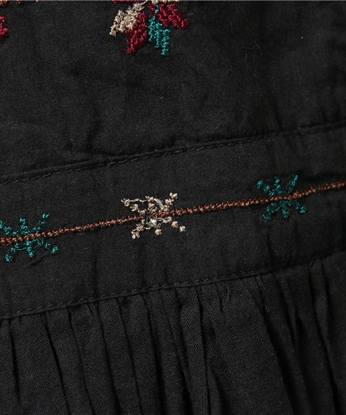 SUNAOKUWAHARA（スナオクワハラ）の「スターライトエンブロイダリー（ワンピース・レディース・ブラック/ベージュ・M size）」の11枚目の写真