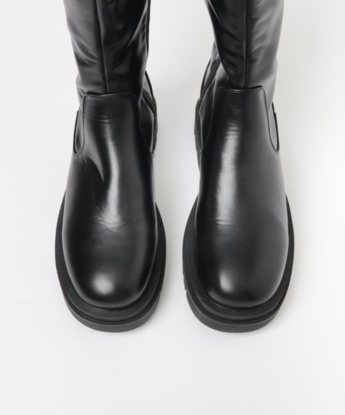 ITEMS URBANRESEARCH（アイテムズ アーバンリサーチ）の「トラックソールロングブーツ（ブーツ・レディース・ブラック・LARGE/SMALL/MEDIUM）」の11枚目の写真