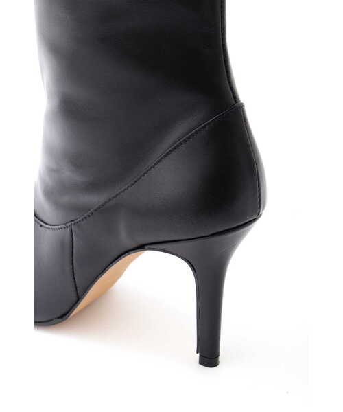 PINKY&DIANNE（ピンキーアンドダイアン）の「ポインテッドトウロングブーツ（パンプス・レディース・ブラック・MEDIUM/SMALL）」の7枚目の写真