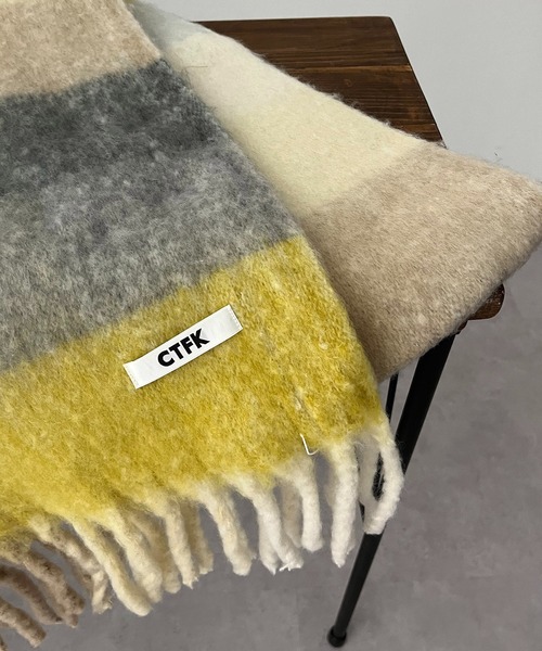 CAPRICIEUX LE'MAGE（カプリシューレマージュ）の「シャギーチェックストール（ストール/ショール・レディース・イエロー/ピンク・FREE）」の6枚目の写真