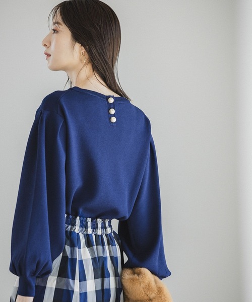 Andemiu（アンデミュウ）の「【WEB限定】パールボートネックニット176412（ニット/セーター・レディース・ブラック/ブラウン/ボルドー/ブルー/グリーン/アイボリー・FREE）」の5枚目の写真