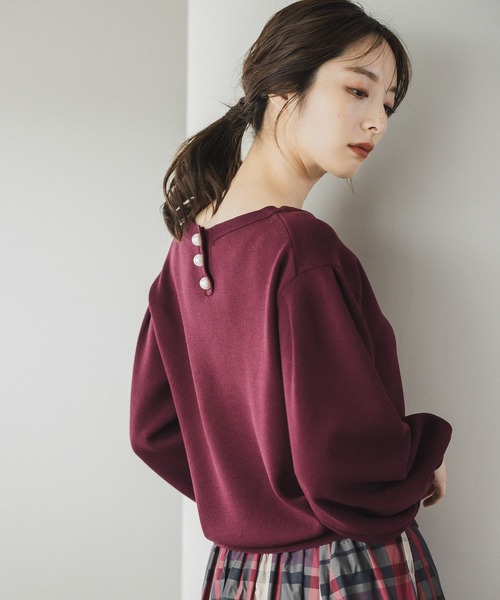 Andemiu（アンデミュウ）の「【WEB限定】パールボートネックニット176412（ニット/セーター・レディース・ブラック/ブラウン/ボルドー/ブルー/グリーン/アイボリー・FREE）」の6枚目の写真