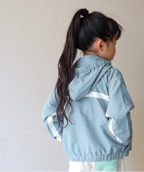 MAKE YOUR DAY（メイクユアデイ）の「ラインナイロンパーカー■80～140cm（ナイロンジャケット・キッズ・アイボリー/ネイビー/レンガ/サックスブルー・120/130/100/110/140/80/90）」の16枚目の写真