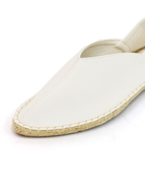 RiiiKa（リーカ）の「【RiiiKa/リーカ】ポインテッドトゥジュートシューズ（スリッポン・レディース・ブラック/シルバー/ホワイト/キャメル・S/M/L）」の14枚目の写真