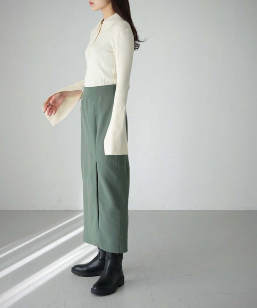 cheriella(シェリエラ)の「【cheriella】WEB限定ポロリブニット(ニット/セーター・レディース・ブラック/カーキ/オフホワイト/ブルー・M)」の6枚目の写真