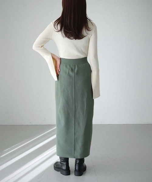 cheriella(シェリエラ)の「【cheriella】WEB限定ポロリブニット(ニット/セーター・レディース・ブラック/カーキ/オフホワイト/ブルー・M)」の7枚目の写真
