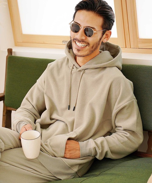 jiggys shop（ジギーズショップ）の「マイクロフリース ビッグシルエット プルオーバー フーディー パーカー（パーカー・メンズ・グリーン/グレー系その他/ブラック/ネイビー/オフホワイト/ピンク系その他/チャコールグレー・X-LARGE/MEDIUM/LARGE/SMALL）」の5枚目の写真