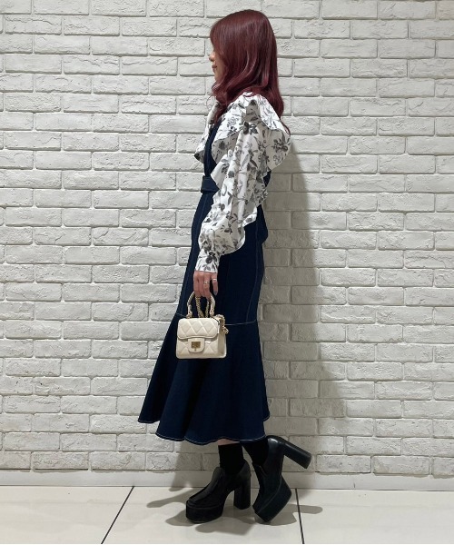 one way（ワンウェイ）の「ラッフルスリーブボウタイ花柄ブラウス（シャツ/ブラウス・レディース・ブルー系その他/ベージュ系その他/ホワイト系その他・FREE）」の15枚目の写真