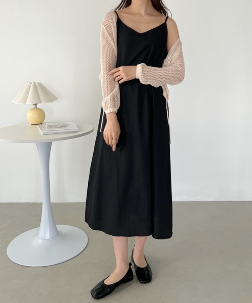 CLEA(クレア)の「コットンVネックロングキャミワンピース(ワンピース・レディース・ブラック/ナチュラル/サックスブルー・FREE)」の1枚目の写真