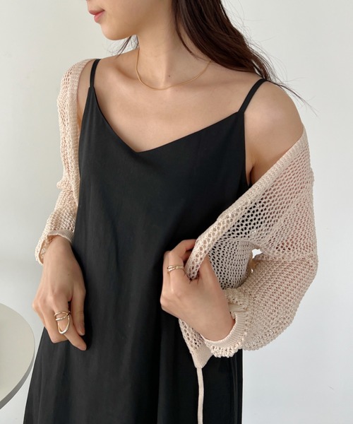 CLEA(クレア)の「コットンVネックロングキャミワンピース(ワンピース・レディース・ブラック/ナチュラル/サックスブルー・FREE)」の4枚目の写真