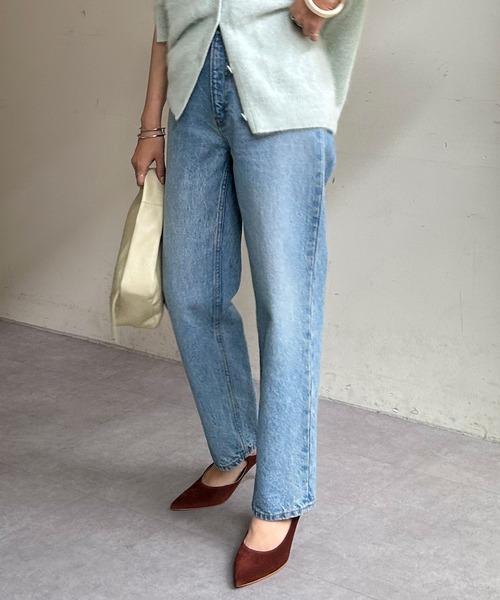 SHENERY（シーナリー）の「(ai no de)NEWストレートデニムパンツ（デニムパンツ・レディース・ライトブルー/ブラック・X-SMALL/SMALL/MEDIUM）」の12枚目の写真