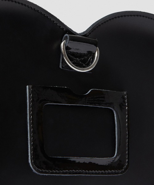 Dr. Martens(ドクターマーチン)の「Dr.Martens/ドクターマーチン/ハート バックパック(ショルダーバッグ・レディース・ブラック・FREE)」の7枚目の写真