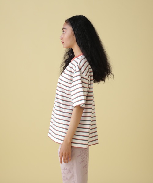 AVIREX（アヴィレックス）の「BACK PRINT BORDER TOPS/ バックプリントボーダートップス（Tシャツ/カットソー・レディース・ベージュ/イエロー/ピンク・FREE）」の6枚目の写真